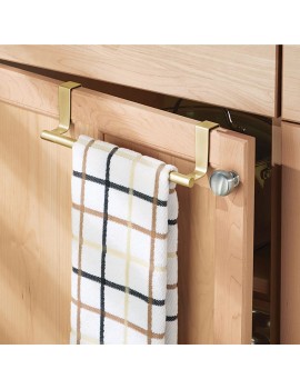 mDesign Tea Towel Holder – Practical Hand Towel Rail Made of Rust-Resistant Metal for Over The Door – Decorative Hanging Towel Rack – Brass - B092W697KPJ